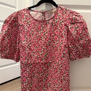 Floral puff sleeve